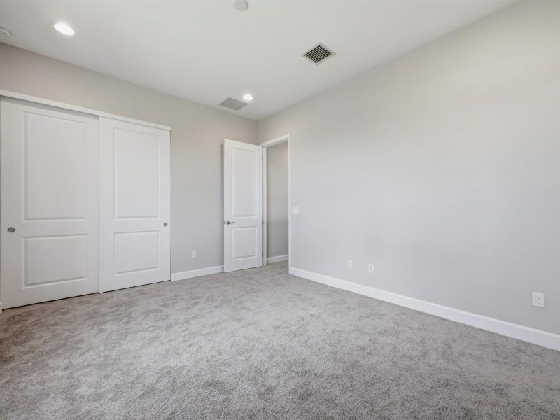 Bedroom_2_2