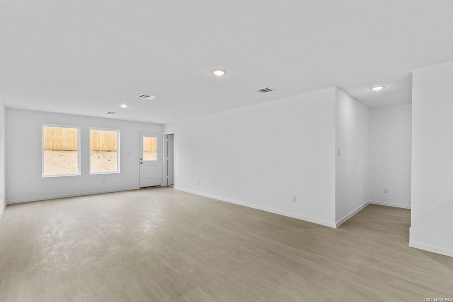 Spacious, unfurnished interior of a new home in Waterwheel, San Antonio (Image 21).