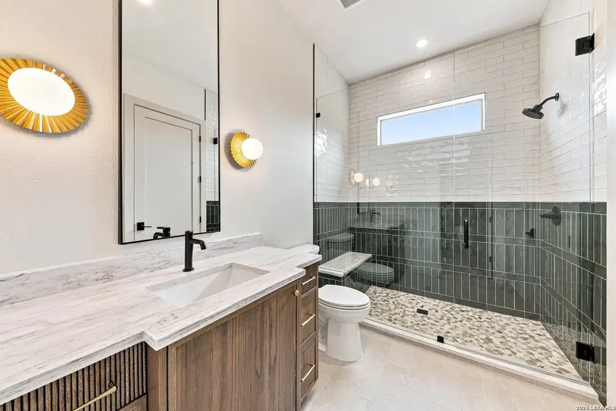 Furnished interior view inside a new home in , New Braunfels (Image 6).