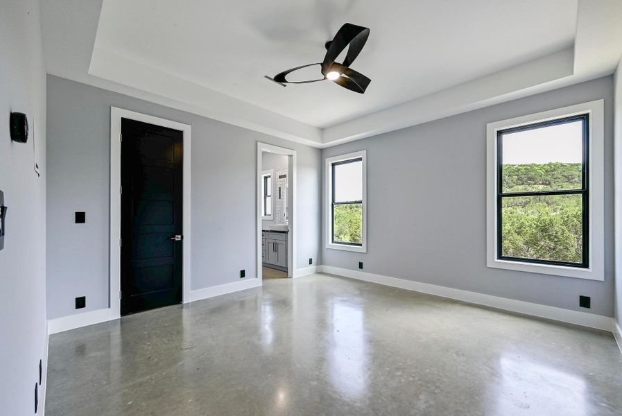 The main floor also offers this bright ands spacious guest suite with a walk-in closet and private ensuite bathroom. The main floor also offers this bright ands spacious guest suite with a walk-in closet and private ensuite bathroom.