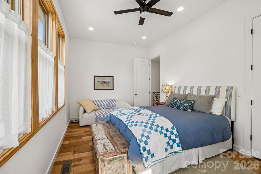 Furnished interior view inside a new home in , Asheville (Image 26).