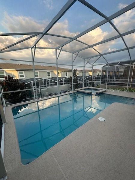 Community amenities in , Davenport (Image 16). Community amenities in , Davenport (Image 16).