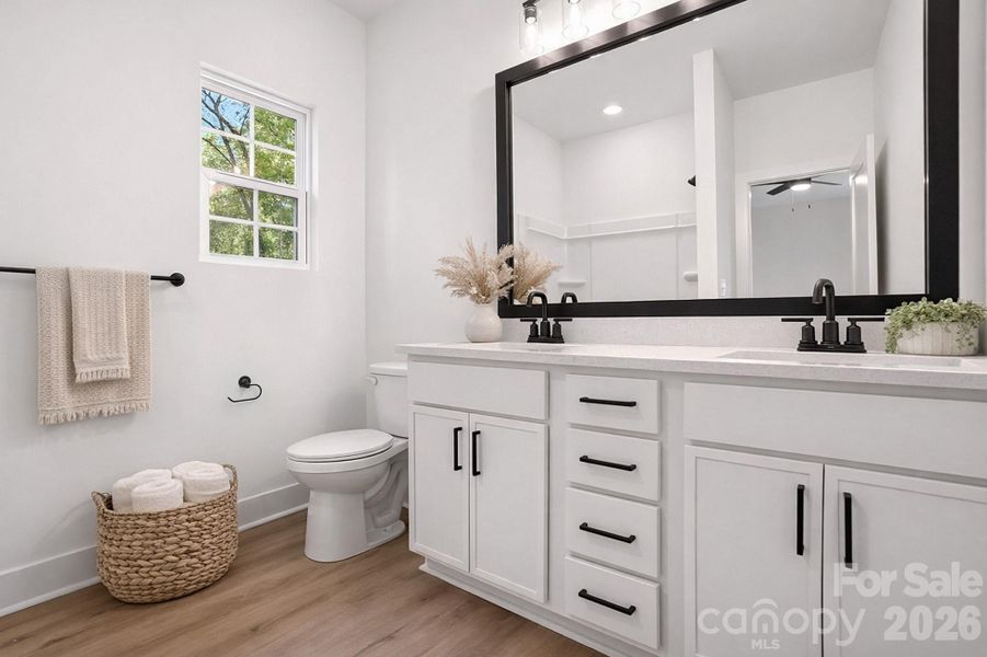 Primary Suite Bathroom