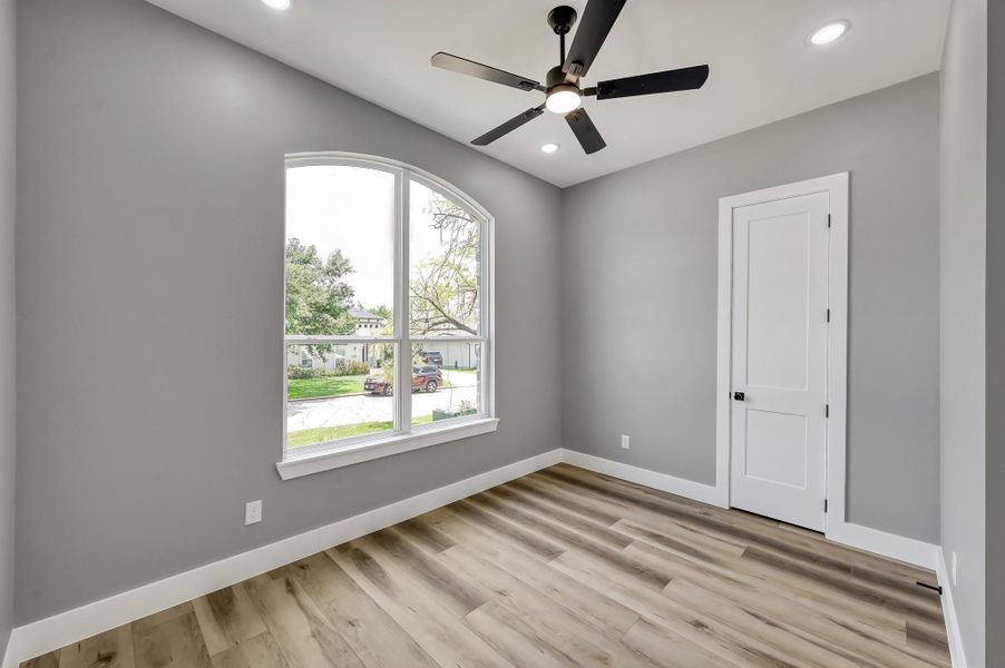 Spacious, unfurnished interior of a new home in , Montgomery (Image 42).