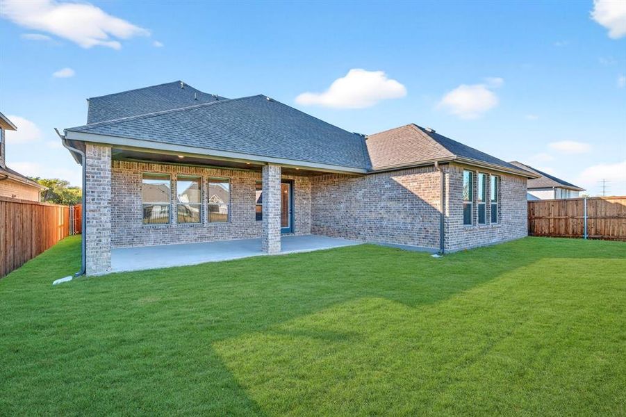 Exterior details and patio area of a home in Wellington, Haslet (Image 24). Exterior details and patio area of a home in Wellington, Haslet (Image 24).
