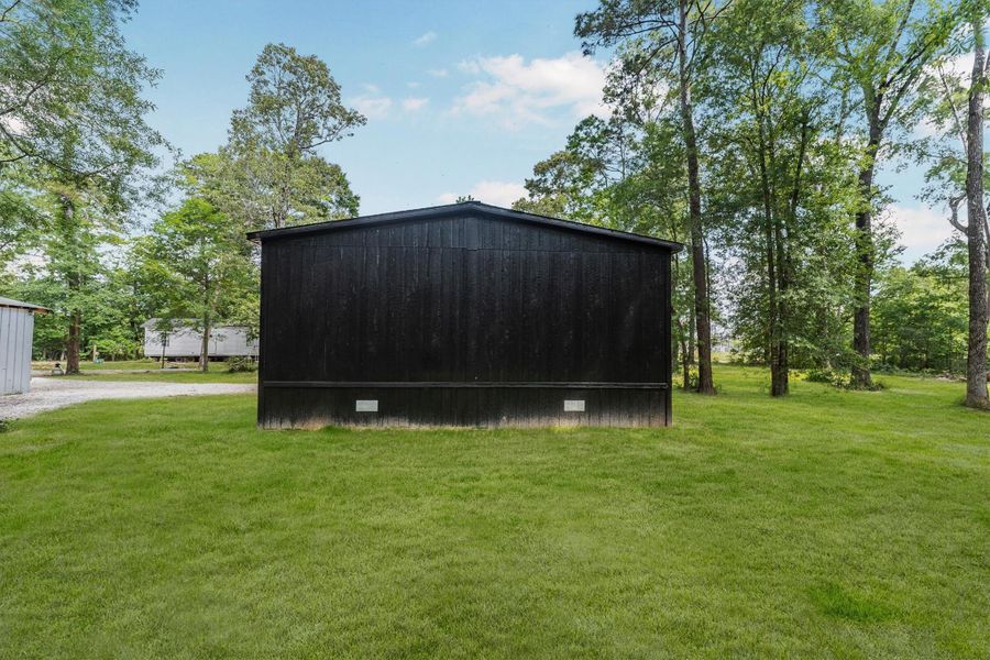 Image 36 of a home in .