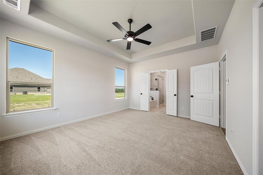 Spacious, unfurnished interior of a new home in Oak Grove Addition, Springtown (Image 24). Spacious, unfurnished interior of a new home in Oak Grove Addition, Springtown (Image 24).