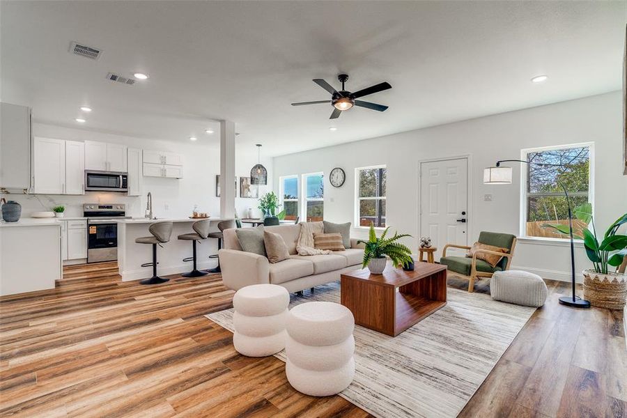 Furnished interior view inside a new home in , Granbury (Image 9).