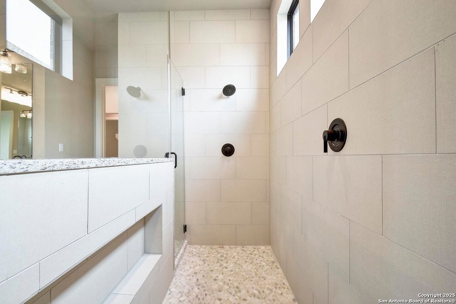 Image 21 of a home in La Cima: 70ft. lots. Image 21 of a home in La Cima: 70ft. lots.