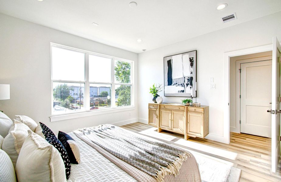 Furnished interior view inside a new home in , Houston (Image 32).