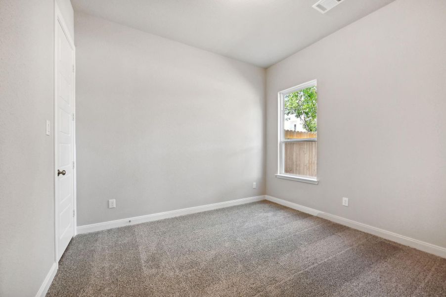 Photo is not of the actual home but is an inspirational photo of builder’s model home and may depict options, furnishings, and/or decorator features that are not included. Photo is not of the actual home but is an inspirational photo of builder’s model home and may depict options, furnishings, and/or decorator features that are not included.