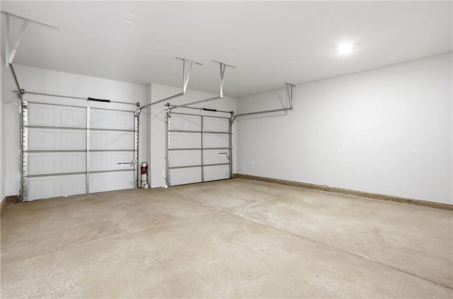Spacious, unfurnished interior of a new home in , Covington (Image 16).