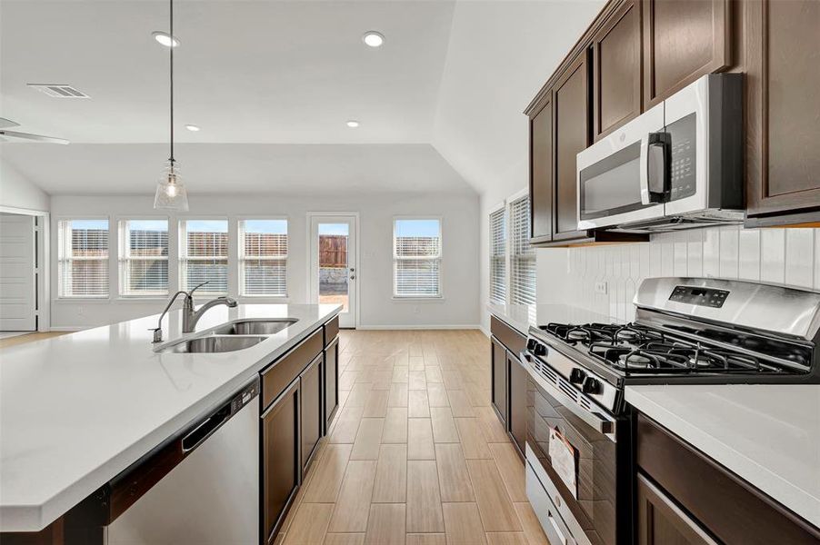 Furnished interior view inside a new home in Elevon, Lavon (Image 8).