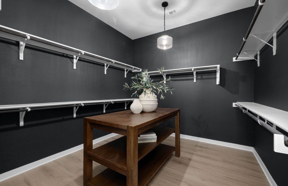 Representative furnished interior of a home built from the Stellar by Del Webb in Sun City Texas, Georgetown (Image 18). Representative furnished interior of a home built from the Stellar by Del Webb in Sun City Texas, Georgetown (Image 18).