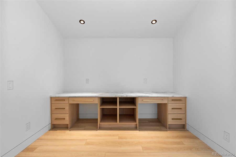 Image 48 of a home in .