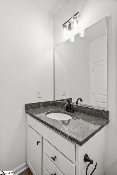 Close-up of interior finishes inside a home in Lynbrook, Boiling Springs (Image 15). Close-up of interior finishes inside a home in Lynbrook, Boiling Springs (Image 15).