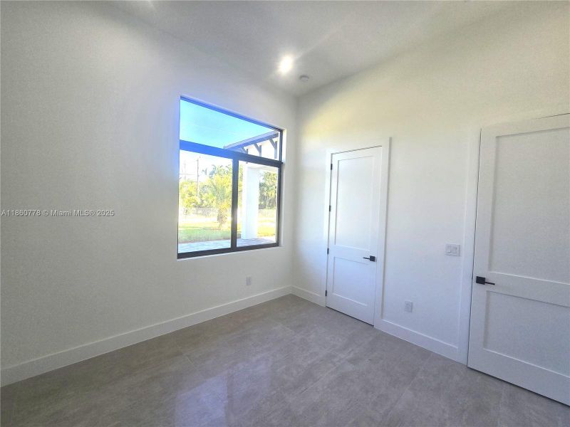 Spacious, unfurnished interior of a new home in , Homestead (Image 60).