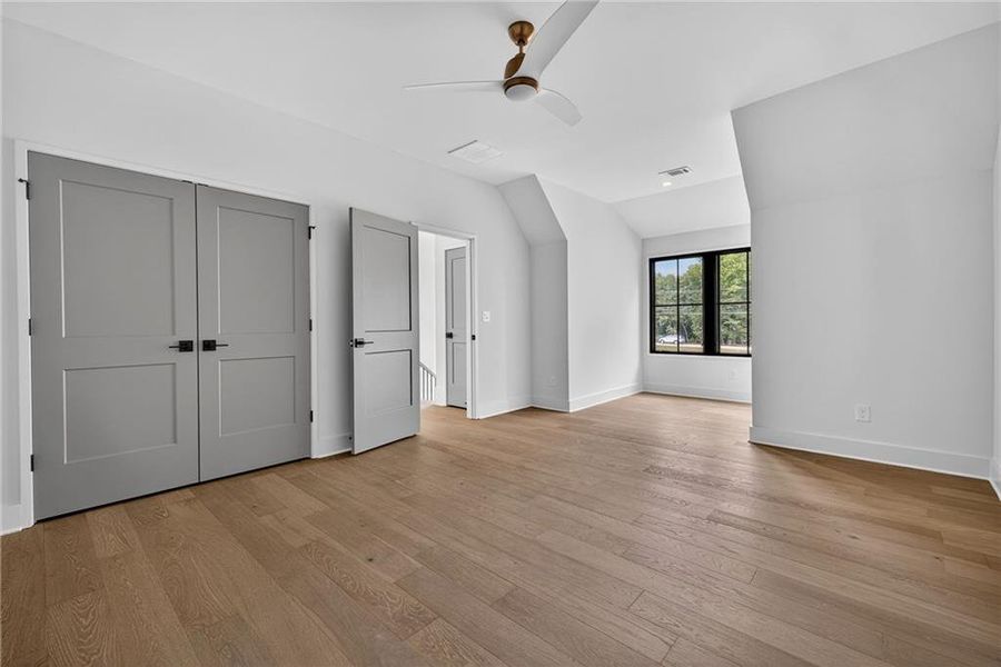 Spacious, unfurnished interior of a new home in , Milton (Image 46).