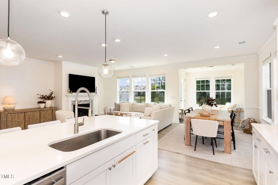 011_img_6907-edit_803