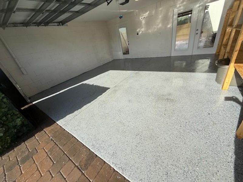 Exterior details and patio area of a home in , Winter Garden (Image 32).