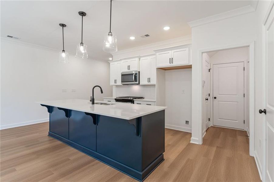 Furnished interior view inside a new home in Cherokee Township, Acworth (Image 9).