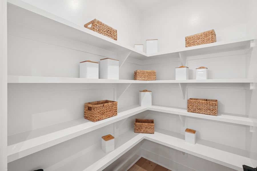 Representative interior finishes for a home built from the Cypress Cove by Tri Pointe Homes in Altis At Serenity, Fuquay Varina (Image 21).