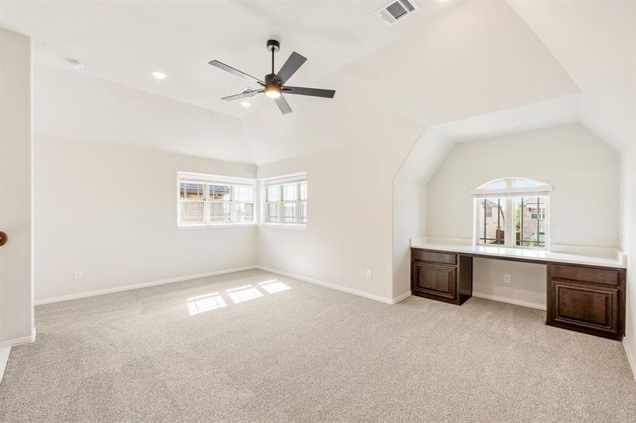 Spacious, unfurnished interior of a new home in Woodstone, Providence Village (Image 37).