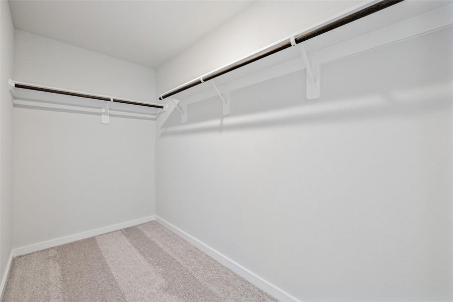 Spacious, unfurnished interior of a new home in Cielo, Conroe (Image 30).