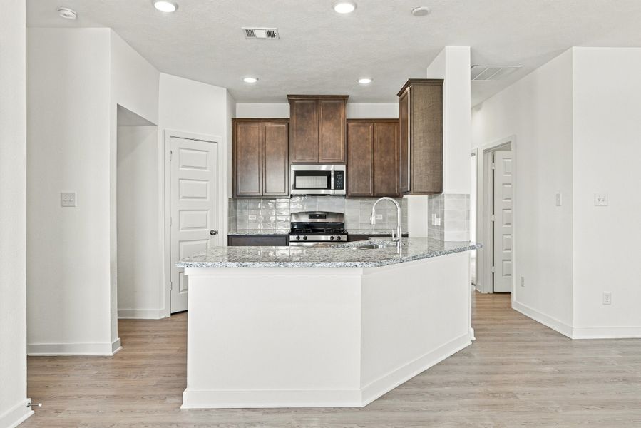 Furnished interior view inside a new home in Arrowhead Farms, Caldwell (Image 3). Furnished interior view inside a new home in Arrowhead Farms, Caldwell (Image 3).