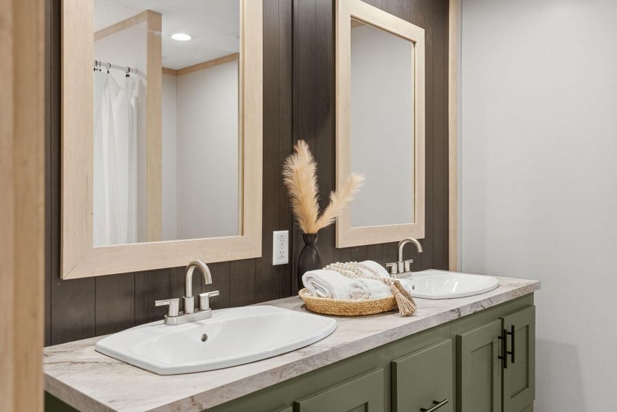 Close-up of interior finishes inside a home in , Bonneau (Image 18). Close-up of interior finishes inside a home in , Bonneau (Image 18).