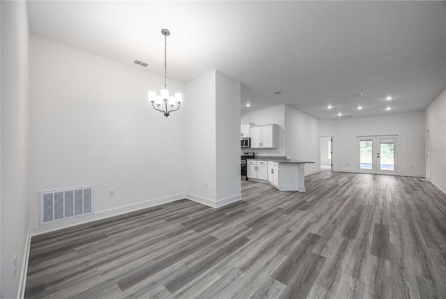 Spacious, unfurnished interior of a new home in Kirkland Farms, Alachua (Image 20). Spacious, unfurnished interior of a new home in Kirkland Farms, Alachua (Image 20).