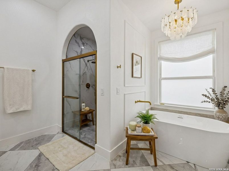 Furnished interior view inside a new home in , Floresville (Image 29).