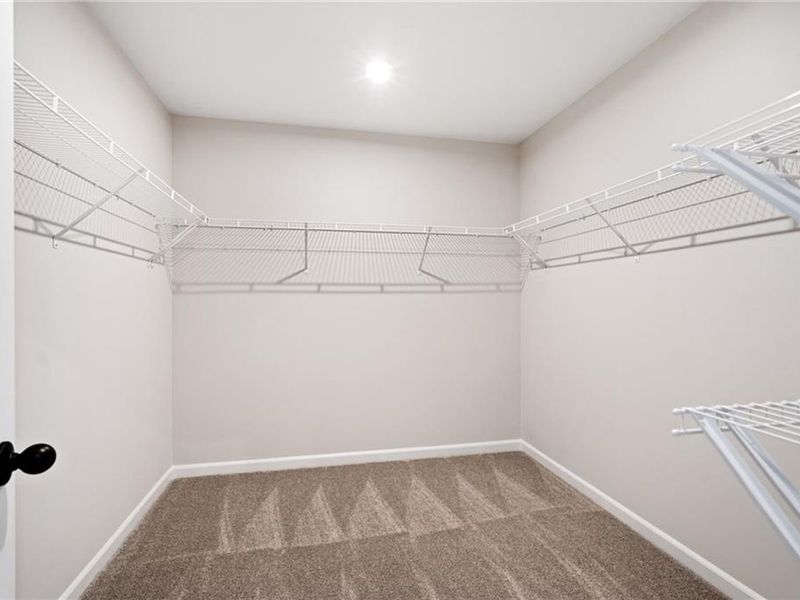 Spacious, unfurnished interior of a new home in The Village at Shallowford, Kennesaw (Image 27).