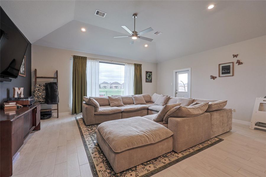 Furnished interior view inside a new home in Telge Ranch, Cypress (Image 30).