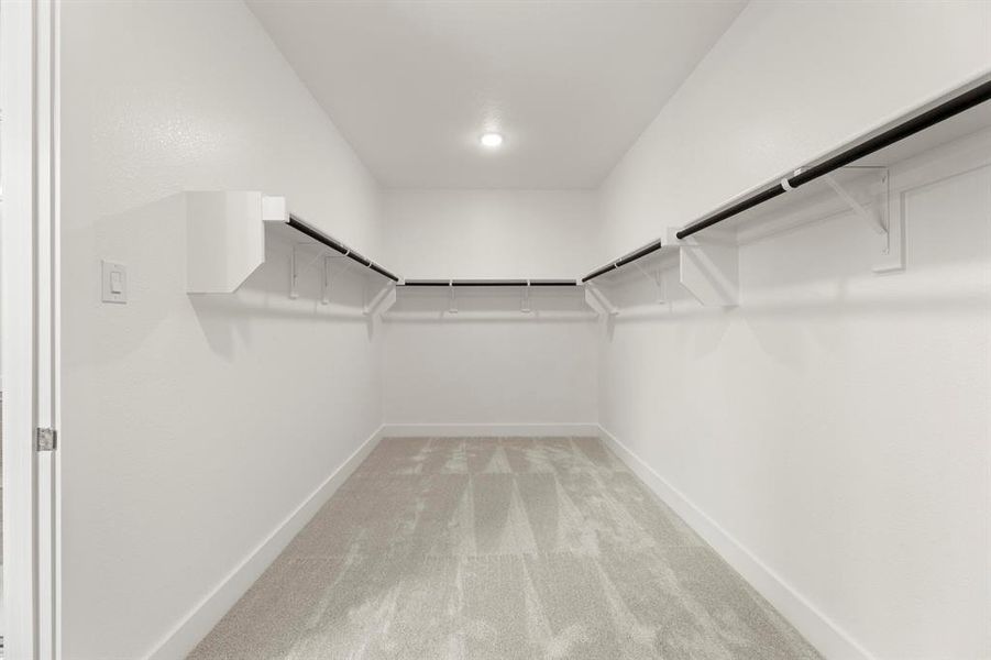 19. 4128 Selborne - Closet