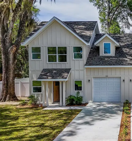 Front exterior of a new home in , Williston, FL, highlighting curb appeal (Image 2). Front exterior of a new home in , Williston, FL, highlighting curb appeal (Image 2).