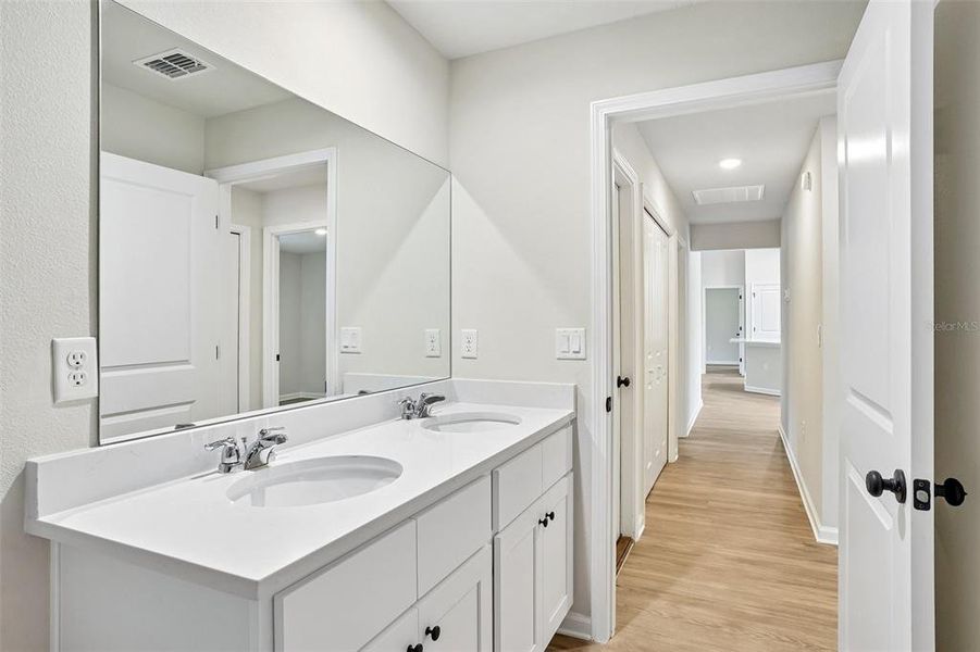 Furnished interior view inside a new home in , Ocala (Image 11).