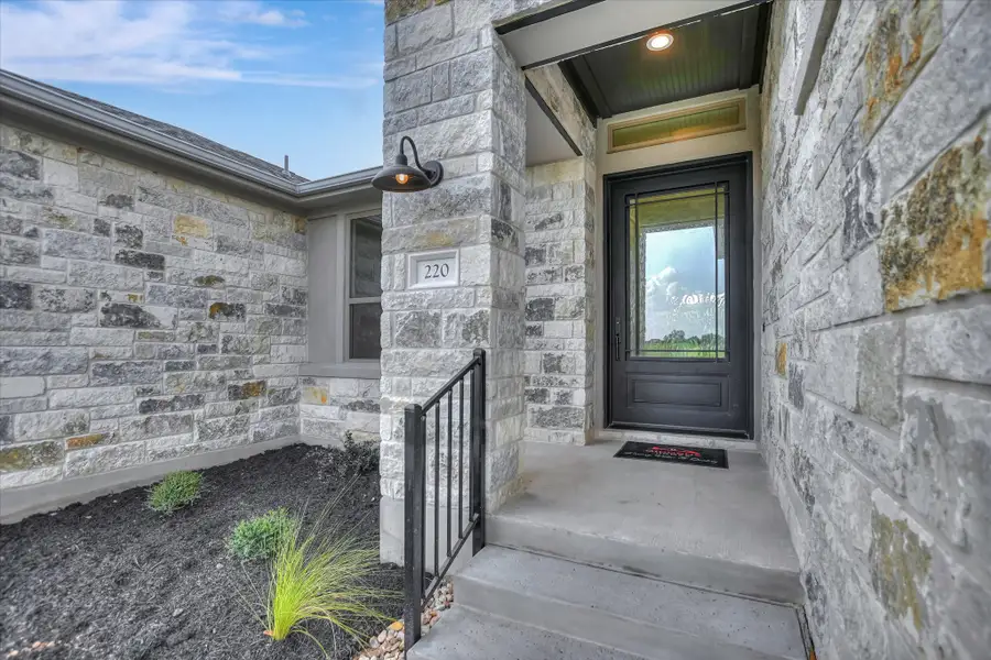 Representative exterior details of a home built from the Bandera II by Giddens Homes in Whispering Wind, Bertram (Image 39).