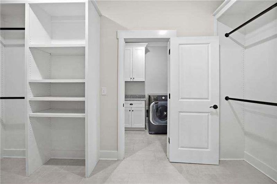 Furnished interior view inside a new home in , Dallas (Image 18).