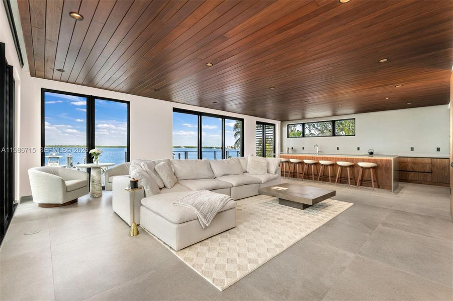 Exterior details and patio area of a home in , Key Largo (Image 31). Exterior details and patio area of a home in , Key Largo (Image 31).