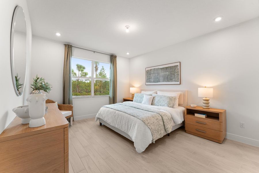 Spacious, unfurnished interior of a new home in Avila, Jensen Beach (Image 12).