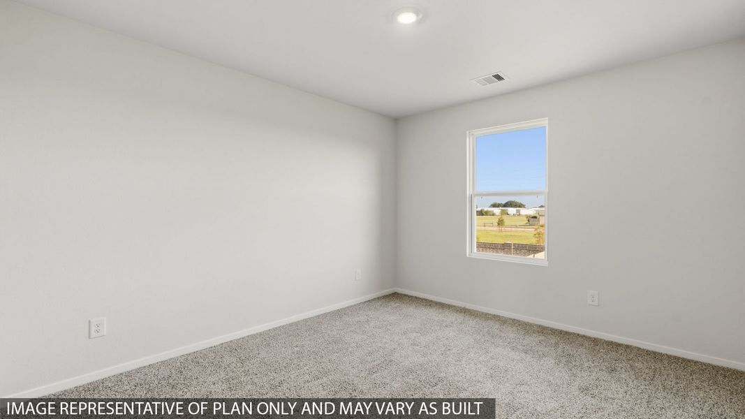 Spacious, unfurnished interior of a new home in Lexington Heights, Willis (Image 17).