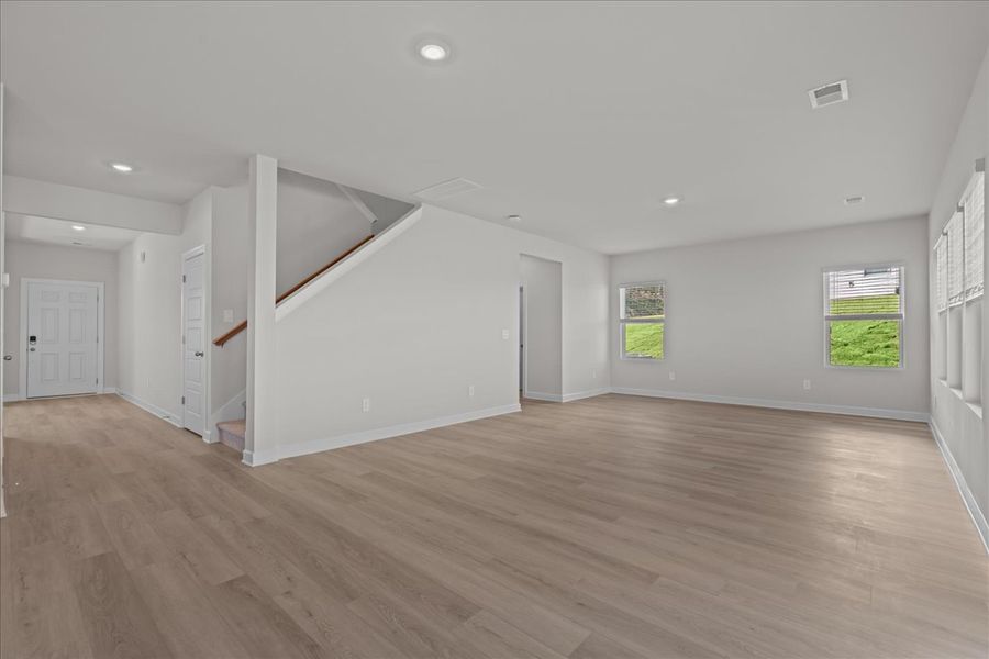 Spacious, unfurnished interior of a new home in Collier Ridge, Moore (Image 16). Spacious, unfurnished interior of a new home in Collier Ridge, Moore (Image 16).