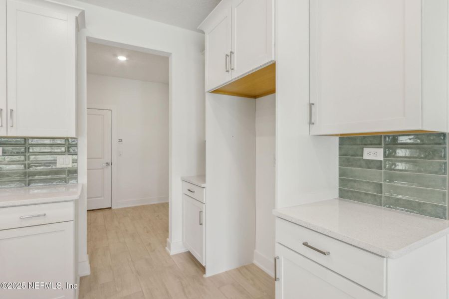 Furnished interior view inside a new home in Pirates Bluff, Yulee (Image 9).