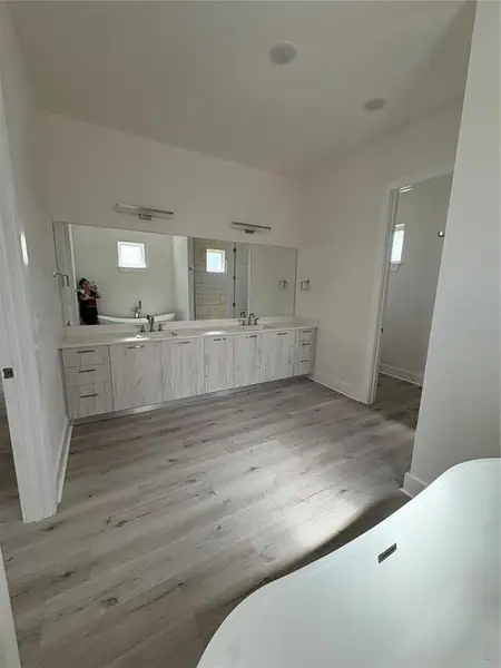 Spacious, unfurnished interior of a new home in , Port Charlotte (Image 13). Spacious, unfurnished interior of a new home in , Port Charlotte (Image 13).