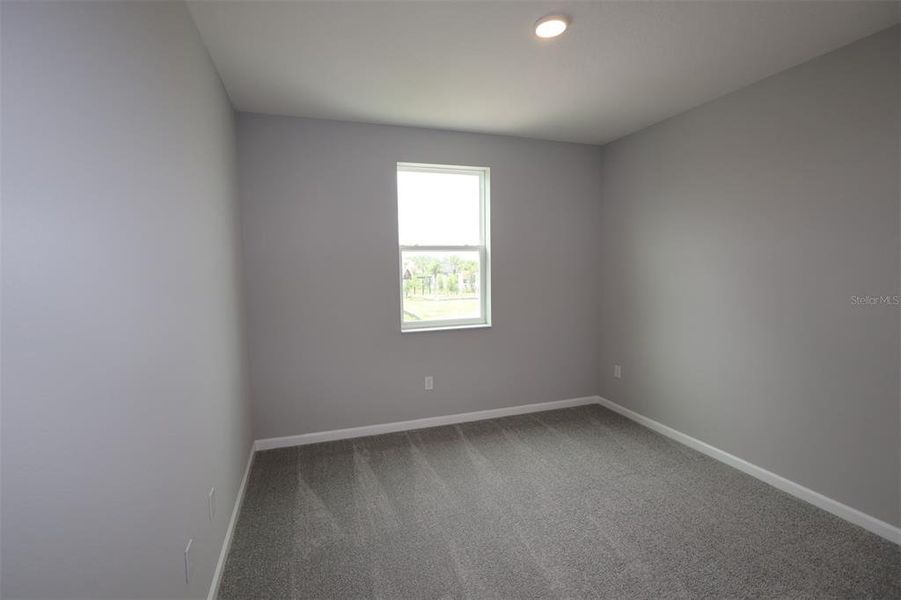 Spacious, unfurnished interior of a new home in Center Lake on the Park, St. Cloud (Image 42).