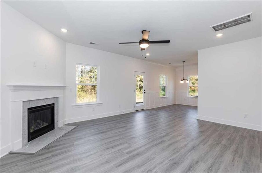 Spacious, unfurnished interior of a new home in Thunder Ridge, Dawsonville (Image 22).