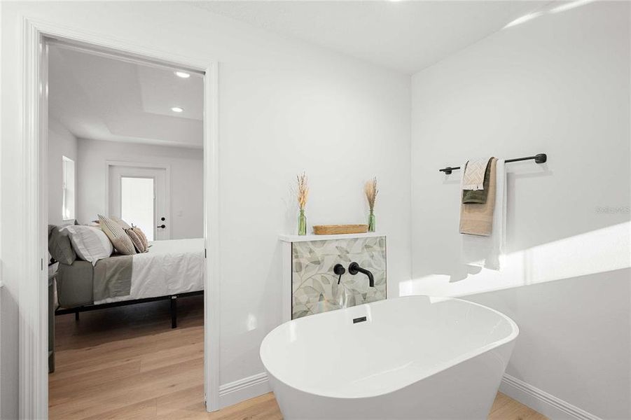 Furnished interior view inside a new home in , Lake Panasoffkee (Image 3).