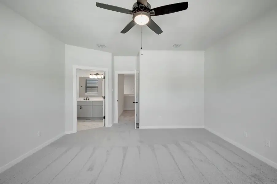 Spacious, unfurnished interior of a new home in Park Central, Georgetown (Image 36). Spacious, unfurnished interior of a new home in Park Central, Georgetown (Image 36).