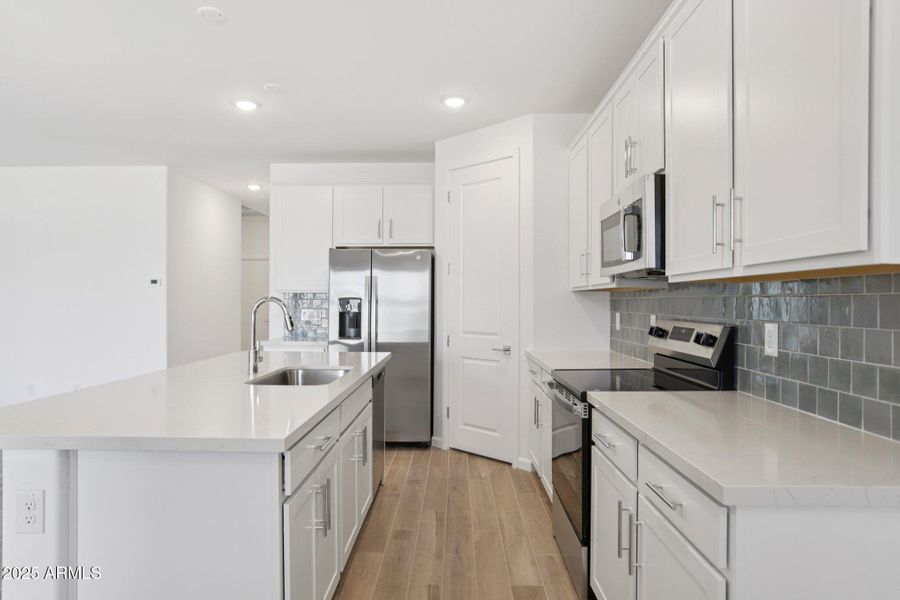 9-web-or-mls-La Senda Dr W-S2409-009 9-web-or-mls-La Senda Dr W-S2409-009